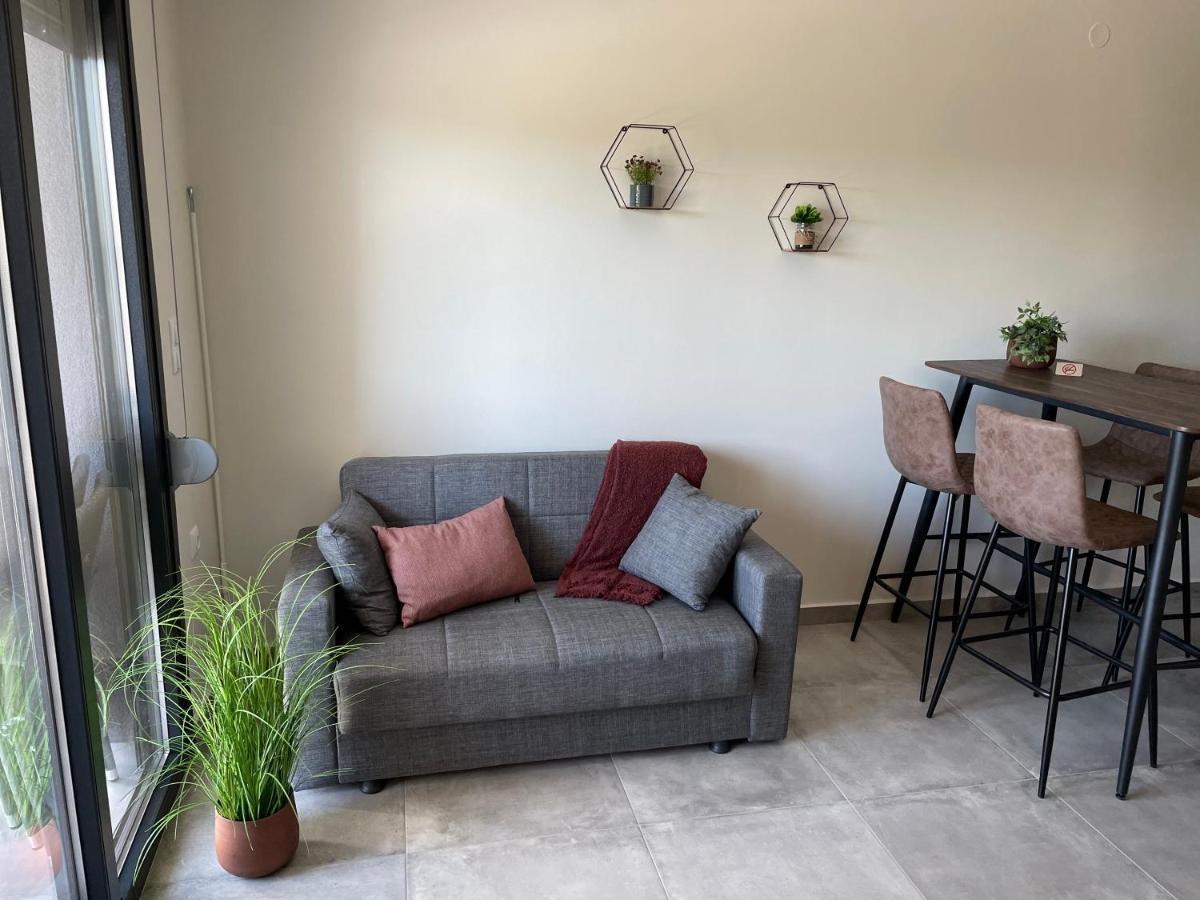 Appartement Asterias à Néa Péramos Extérieur photo