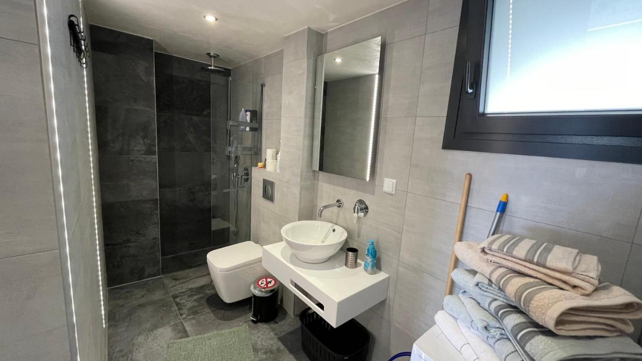 Appartement Asterias à Néa Péramos Extérieur photo